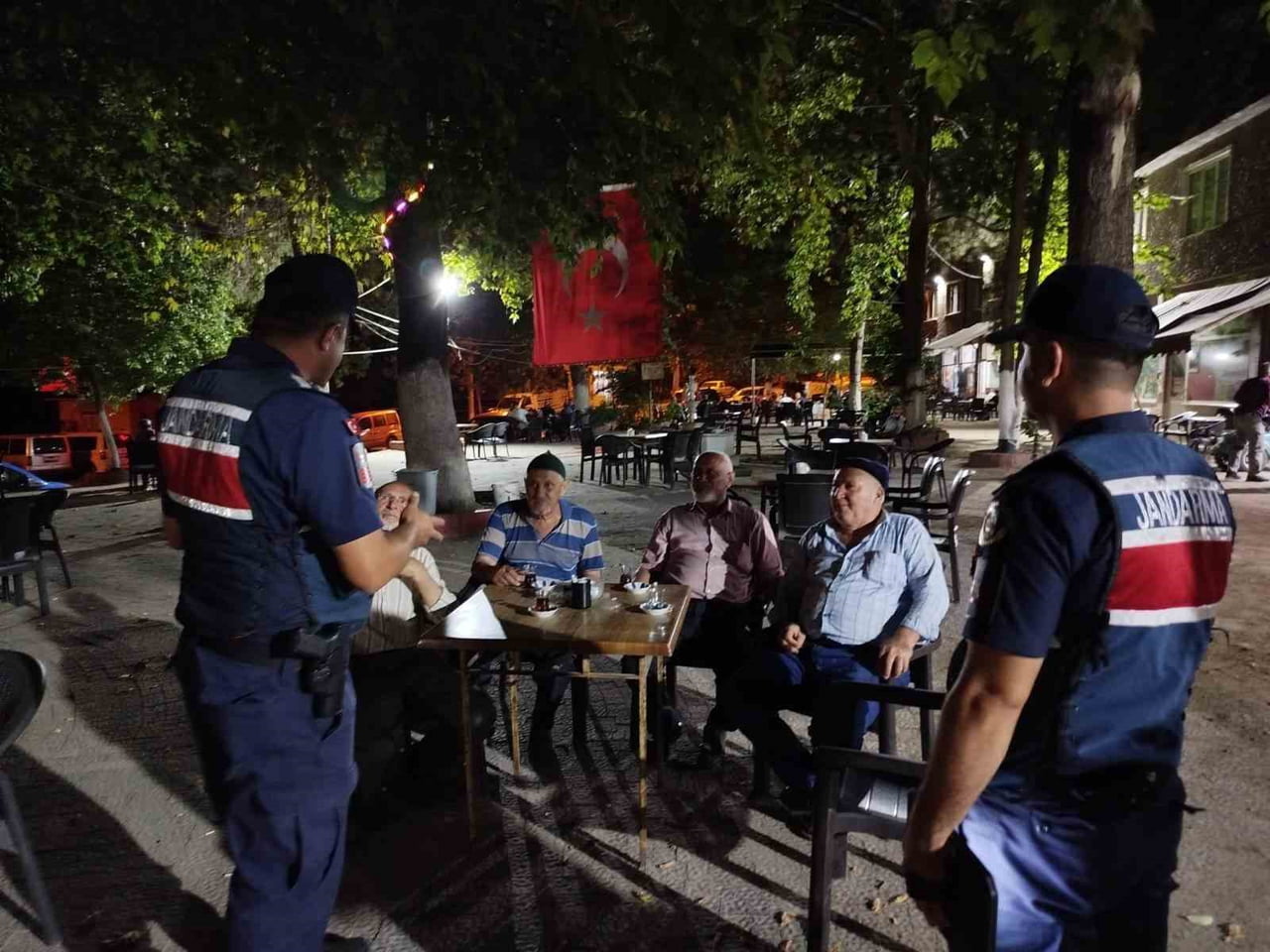 BİLECİK’TE BİÇERDÖVER OPERATÖRLERİNE YANGIN UYARISI