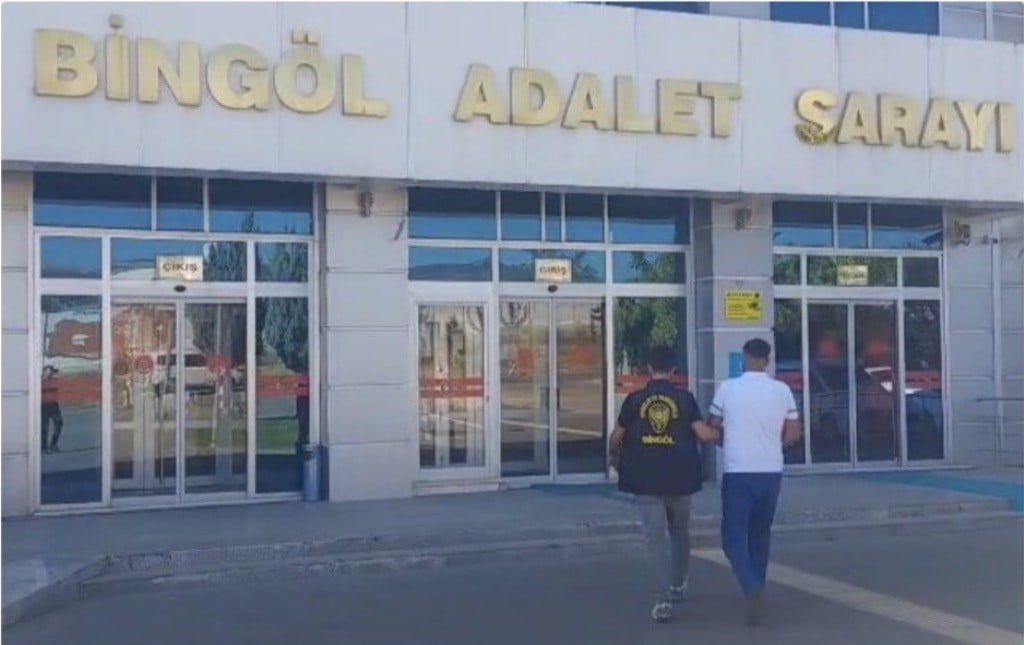 BİNGÖL’DE HIRSIZLIĞA TEŞEBBÜS ŞÜPHELİSİ TUTUKLANDI