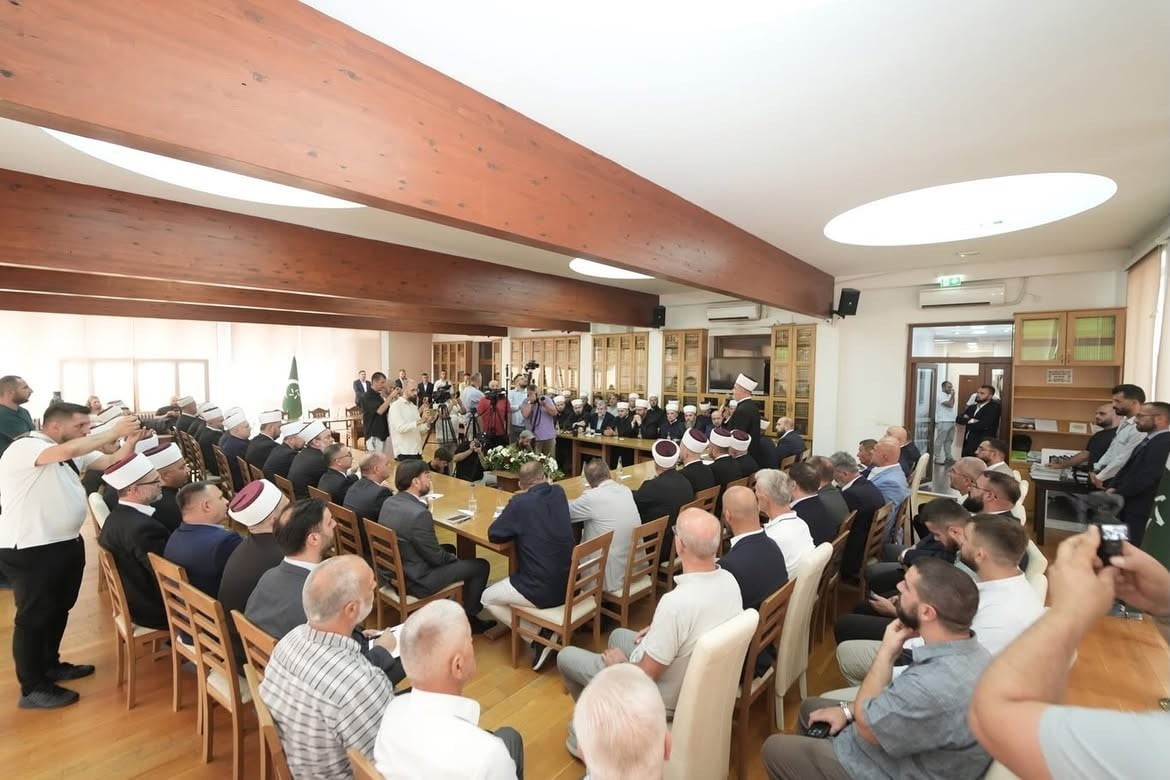 BİRLEŞME DOLAYISIYLA TÖREN DÜZENLENDİ