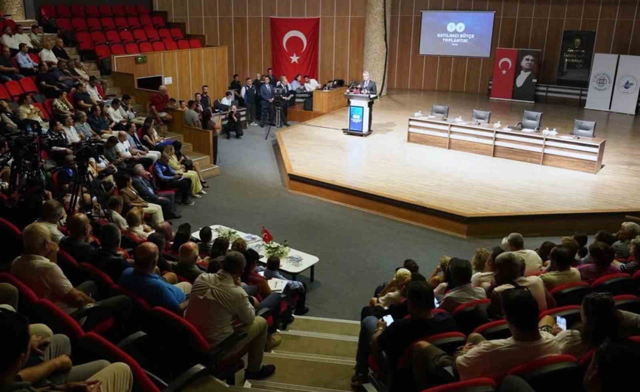 BODRUM’UN ALTYAPI ÖNCELİKLERİ, KATILIMCI BÜTÇE TOPLANTISINDA ELE ALINDI