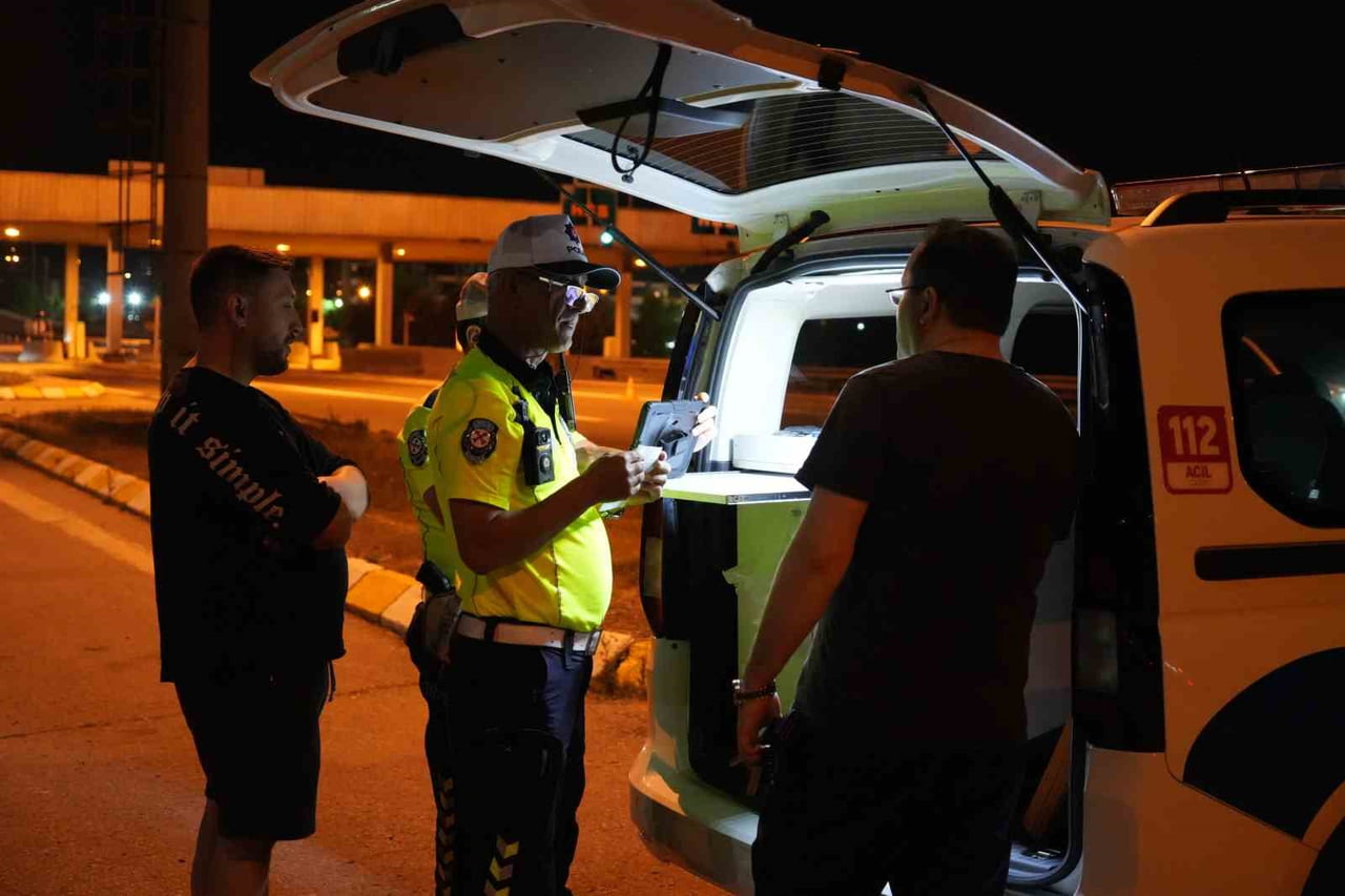 BOLU’DA POLİS VE JANDARMA EKİPLERİNİN SON 1 HAFTADA YAPTIĞI BİN 575 TRAFİK UYGULAMASINDA 30 BİN...