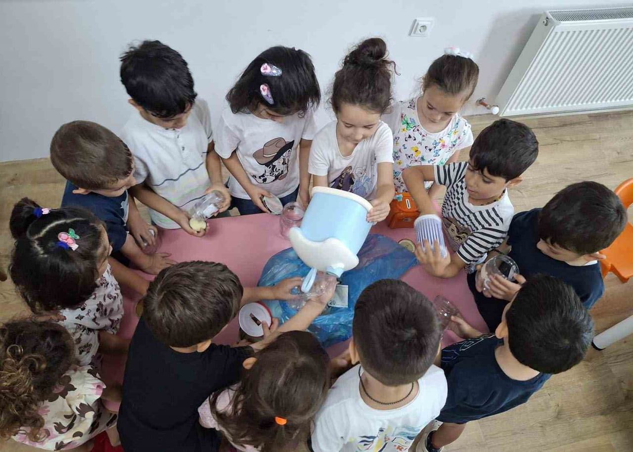 BOLVADİN’DE YAZ KUR’AN KURSLARINA KATILAN YAKLAŞIK 2 BİN ÖĞRENCİ, HAFTALAR BOYUNCA BİRİKTİRDİKLERİ...