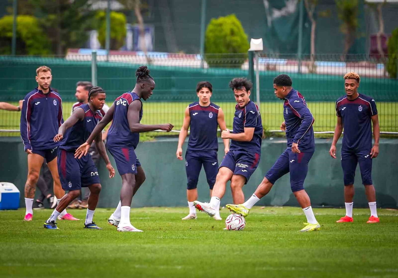 BORDO-MAVİLİLER, UEFA AVRUPA LİGİ PLAY-OFF TURU İLK MAÇINDA SAHASINDA KARŞILAŞACAĞI FERENCVAROS...