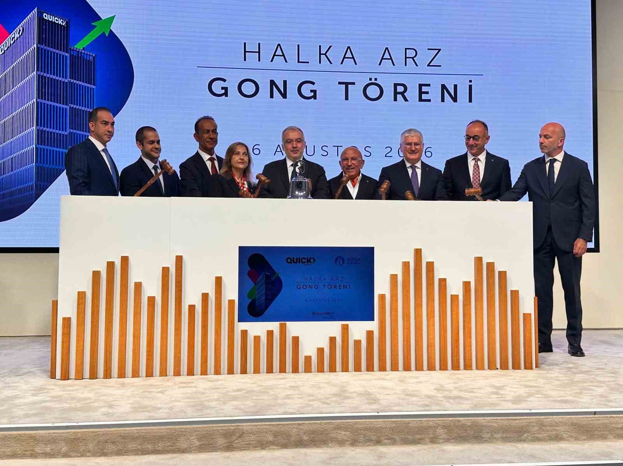 BORSA İSTANBUL'DA GONG, QUİCK SİGORTA İÇİN ÇALDI