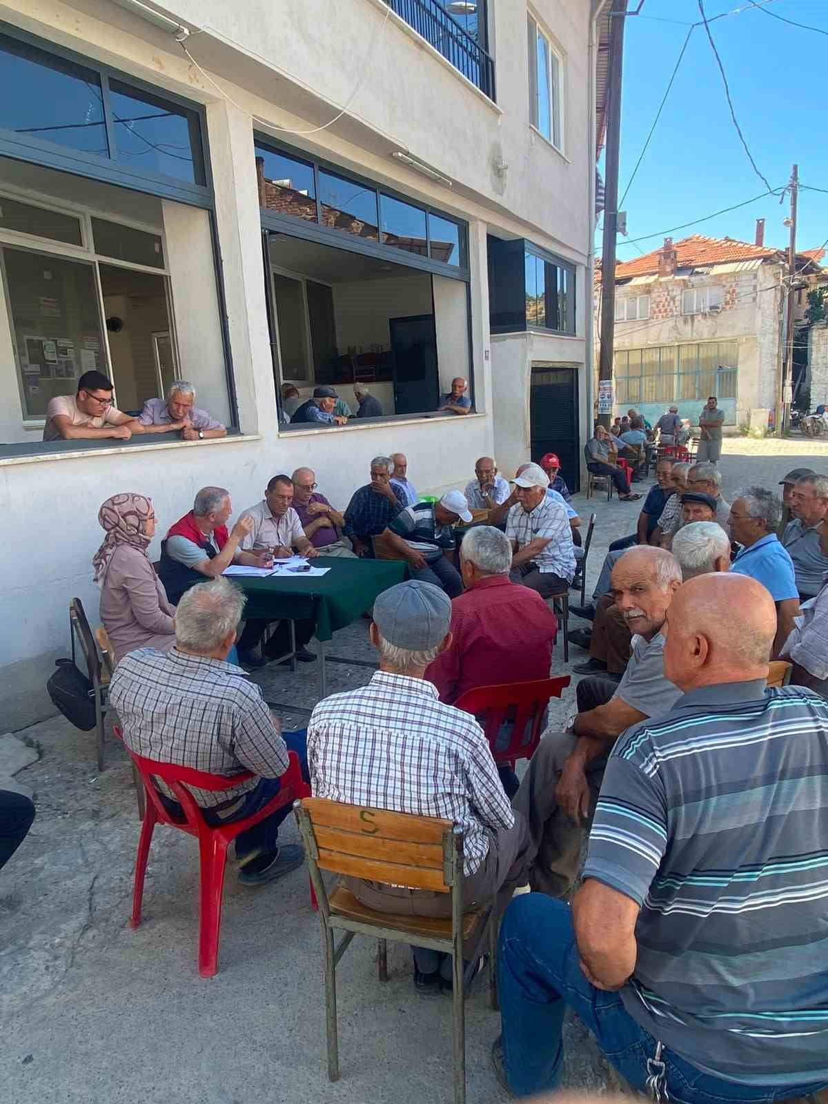 BOZDOĞAN İLÇE TARIM VE ORMAN MÜDÜRLÜĞÜ, İNCİRDE KALİTEYİ ARTIRMAK VE ÜRETİCİLERİ YENİ DÜZENLEMELER...