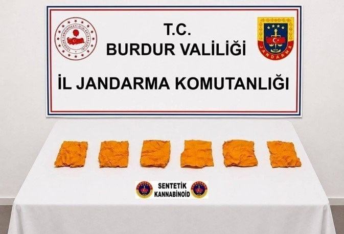 BURDUR'UN ÇELTİKÇİ İLÇESİNDE JANDARMA EKİPLERİNCE DÜZENLENEN UYUŞTURUCU OPERASYONUNDA 5 ŞÜPHELİ...