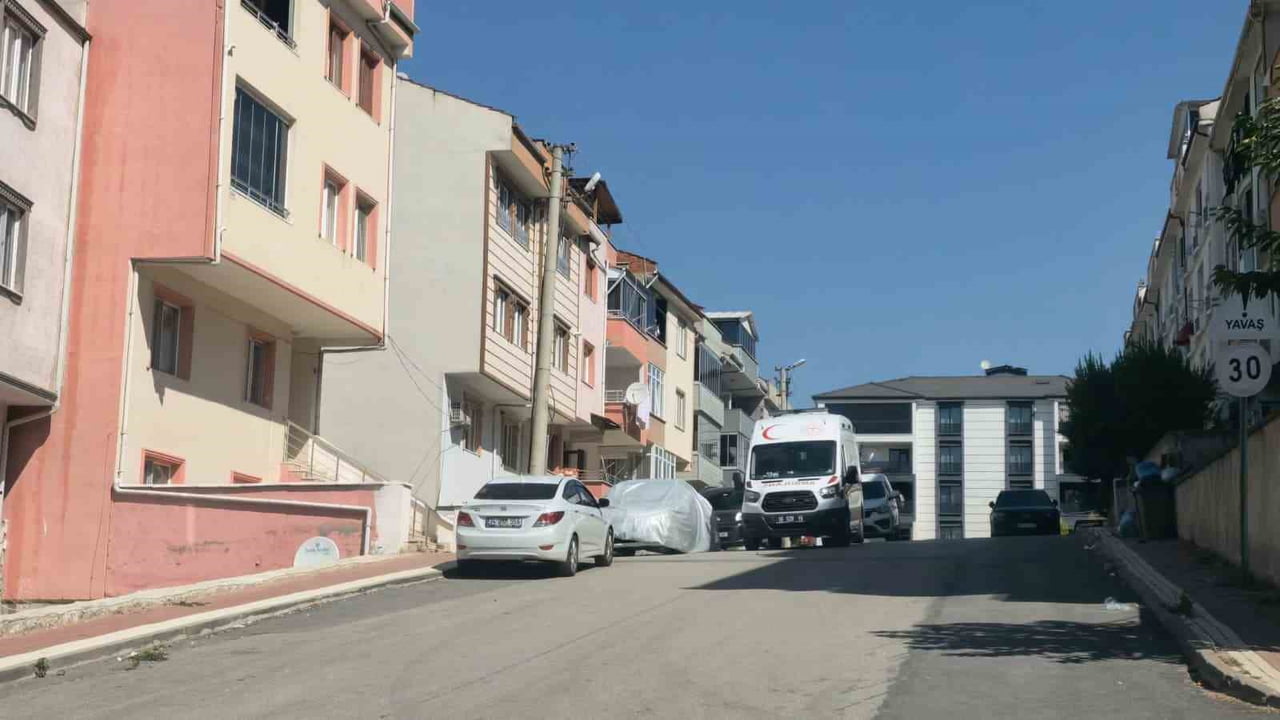 BURSA’NIN İNEGÖL İLÇESİNDE 50 YAŞINDAKİ RAİF BOZDAĞ, EŞİ TARAFINDAN EVDE HAREKETSİZ HALDE...