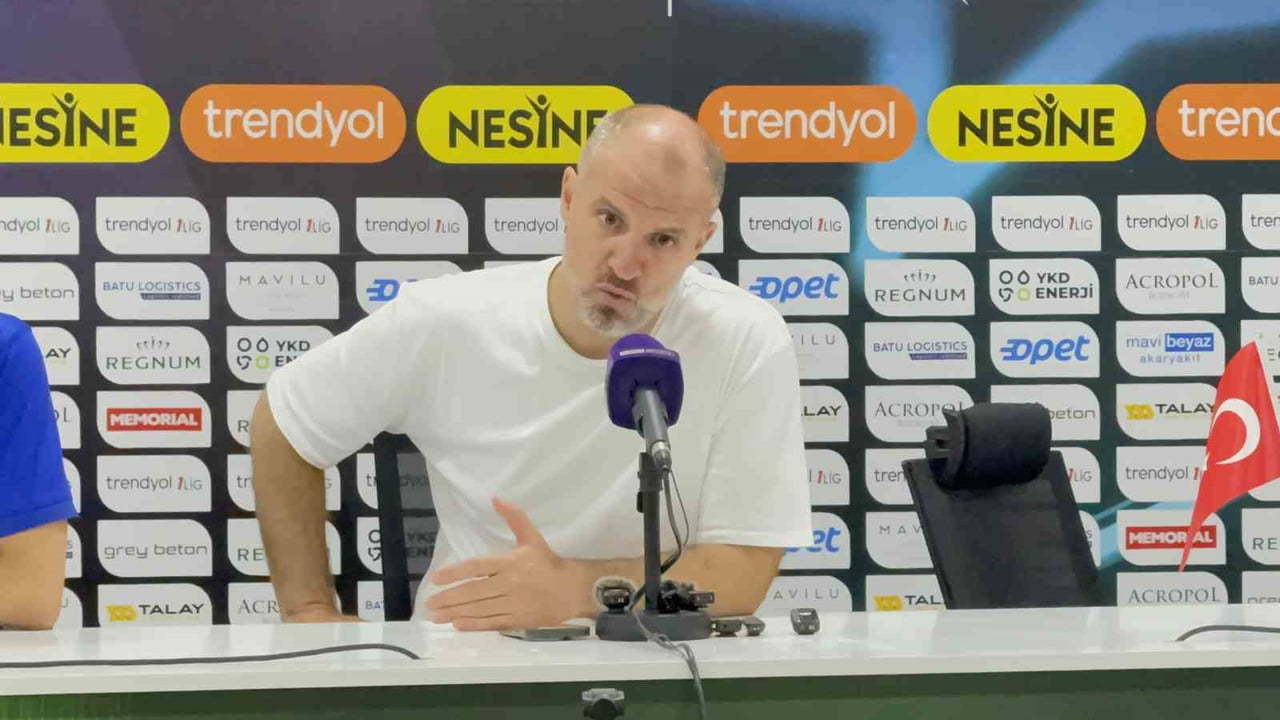 BURSASPOR TEKNİK DİREKTÖRÜ MUSTAFA ER: İYİ BİR BAŞLANGIÇ