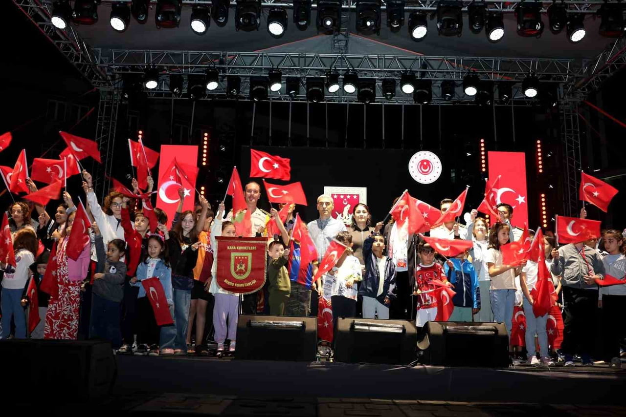 BÜYÜK TAARRUZ ZAFER HAFTASI’NIN 104. YIL DÖNÜMÜ ETKİNLİKLERİ ÇERÇEVESİNDE AFYONKARAHİSAR’DA...