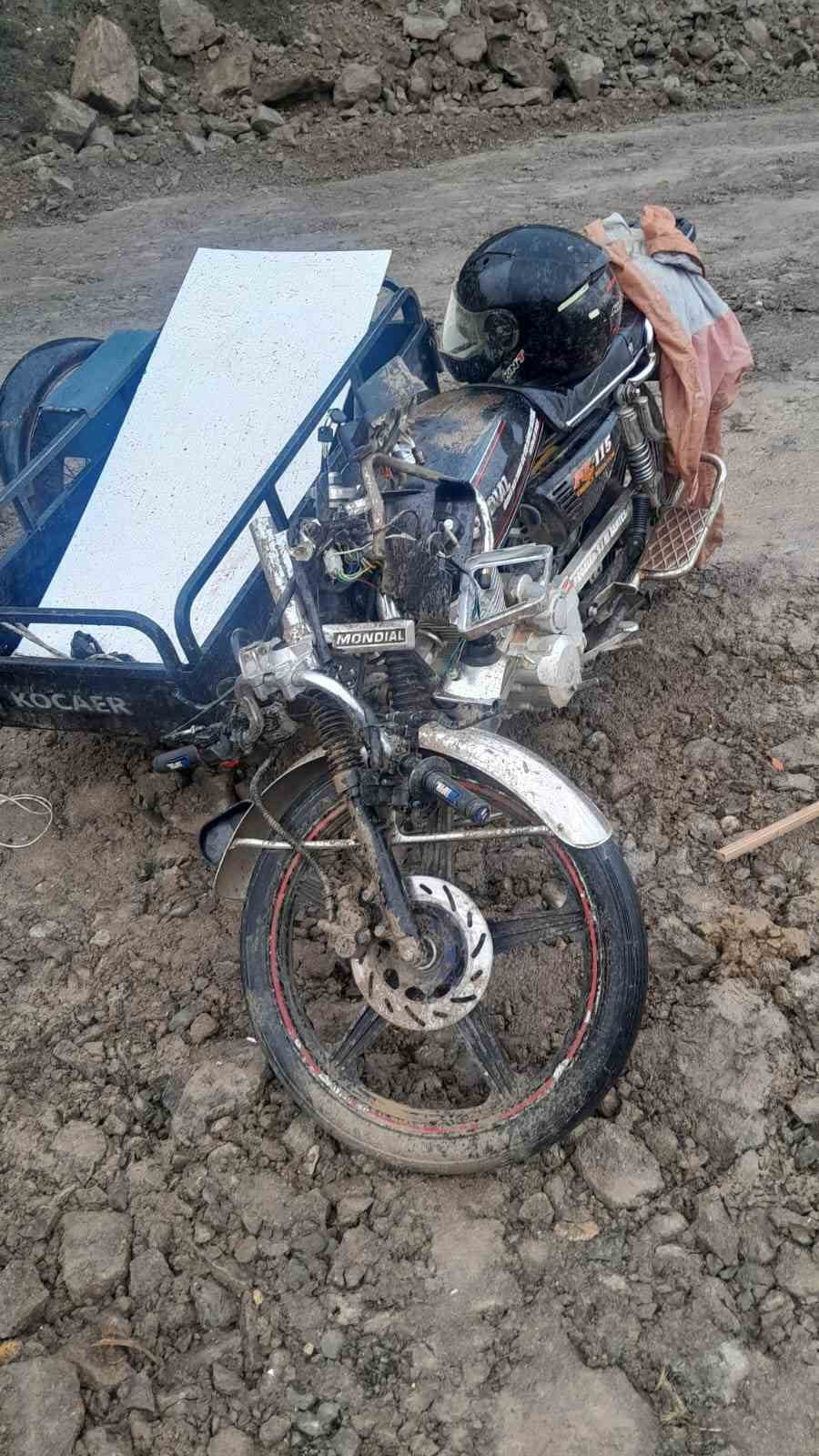 ÇAMARDI’DA MOTOSİKLET KAZASINDA 2 KİŞİ YARALANDI