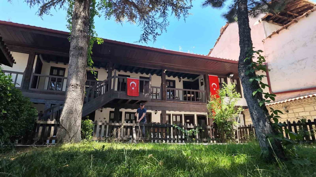 ÇANKIRI'DA 272 YIL ÖNCE ÇİVİTÇİOĞLU MEHMET EFENDİ TARAFINDAN İHYA EDİLEN EDİLEN ÇİVİTÇİOĞLU...