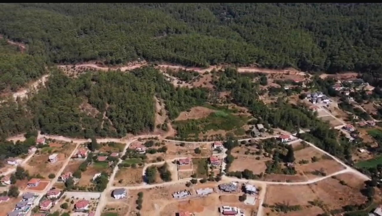 ÇETİBELİ’NDE ORMAN VE YERLEŞİM ALANLARINI AYIRAN YOL TAMAMLANDI