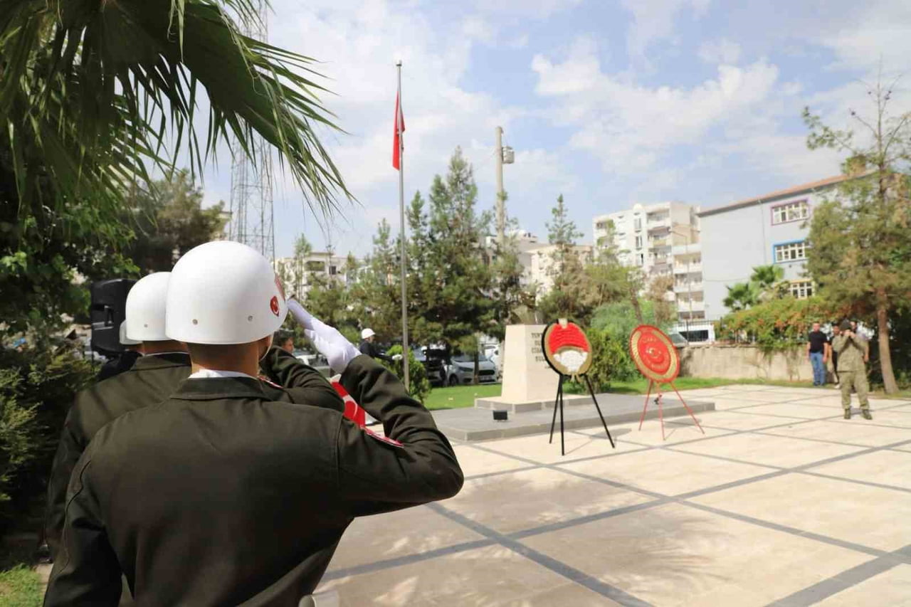 CİZRE’DE, 30 AĞUSTOS ZAFER BAYRAMI’NIN 104. YIL DÖNÜMÜ DÜZENLENEN TÖRENLE COŞKUYLA...