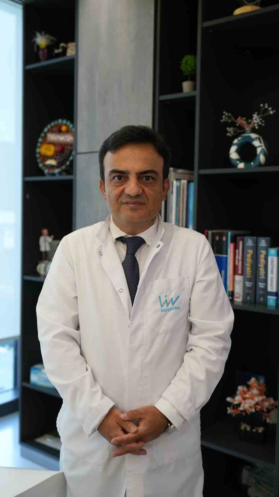 ÇOCUK SAĞLIĞI VE HASTALIKLARI UZMANI SELAMİ BAYRAKDAR