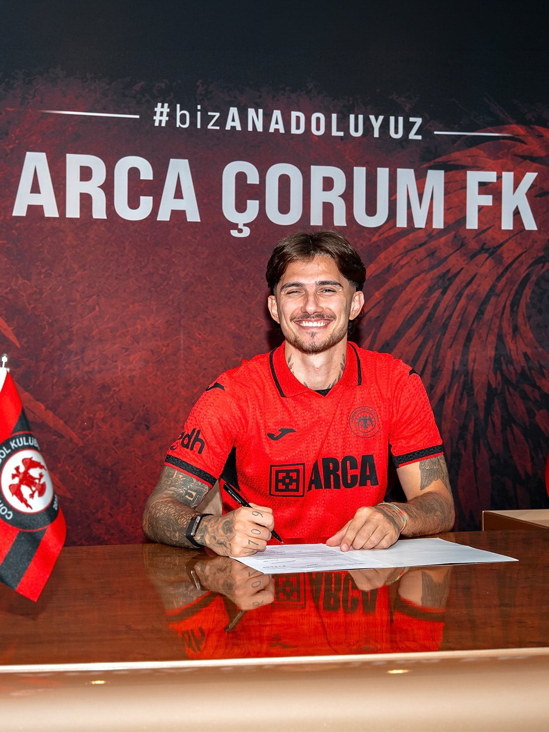 ÇORUM FUTBOL KULÜBÜ, TRANSFER ÇALIŞMALARI KAPSAMINDA MİLLİ FUTBOLCU BERAT AYBERK ÖZDEMİR'İ...