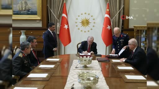 Cumhurbaşkanı Erdoğan başkanlığında Yüksek Askeri Şura kararlarını imzaladı