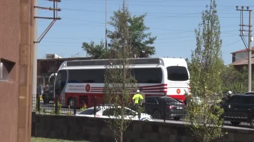 Cumhurbaşkanı Erdoğan ve MHP lideri Bahçeli Bitlis’te Ahlat Selçuklu Kabristanı'nı ziyaret...