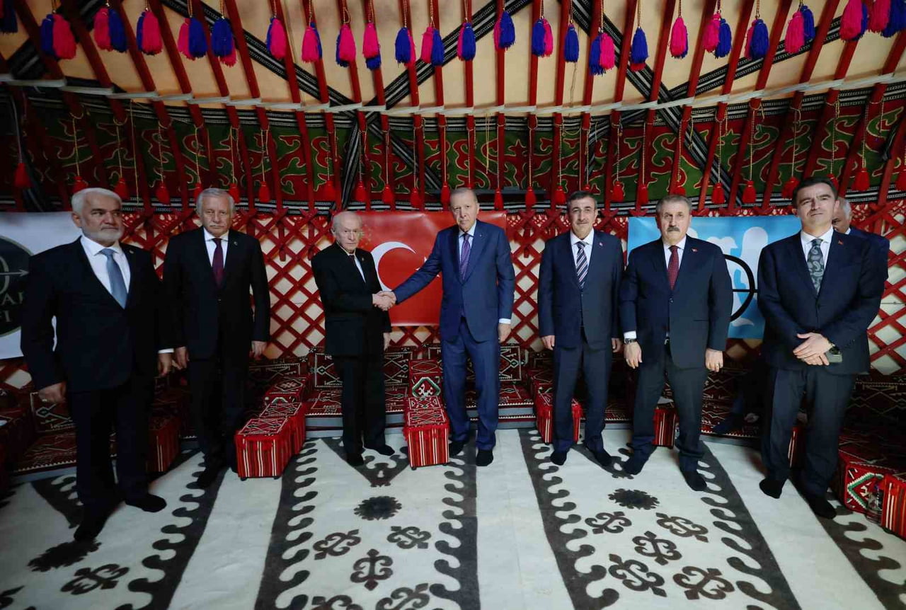 CUMHURBAŞKANI RECEP TAYYİP ERDOĞAN, BERABERİNDEKİ MHP LİDERİ DEVLET BAHÇELİ, BBP GENEL BAŞKANI...