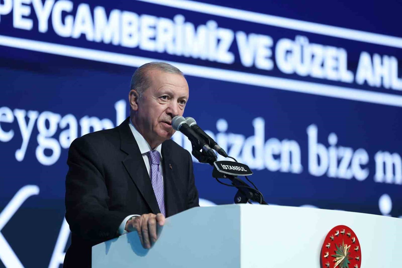 CUMHURBAŞKANI RECEP TAYYİP ERDOĞAN, HALİÇ KONGRE MERKEZİ'NDE DÜZENLENEN MEVLİD-İ NEBİ HAFTASI...