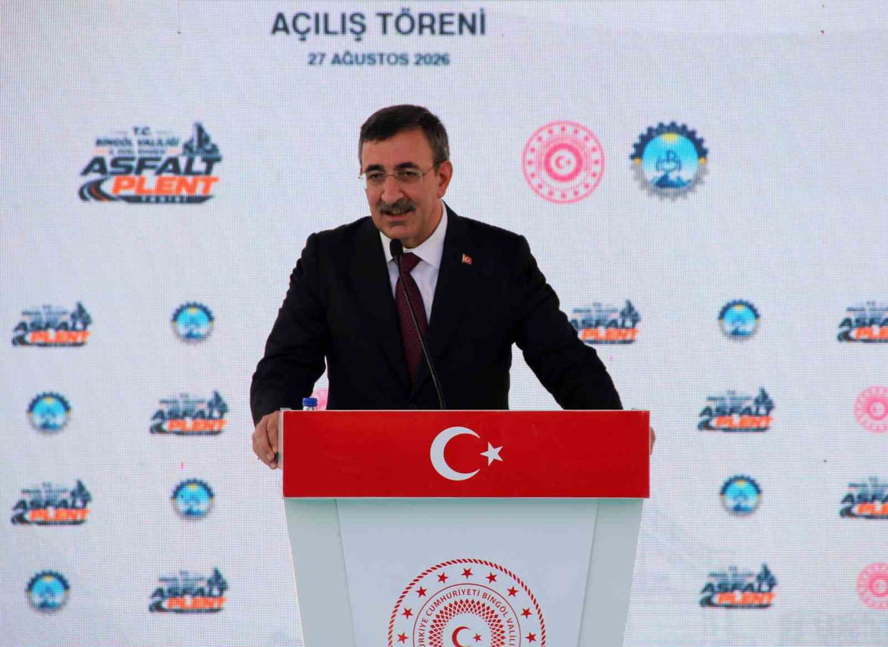 CUMHURBAŞKANI YARDIMCISI CEVDET YILMAZ, ASFALT PLENTİ AÇILIŞ PROGRAMINDA KONUŞTU