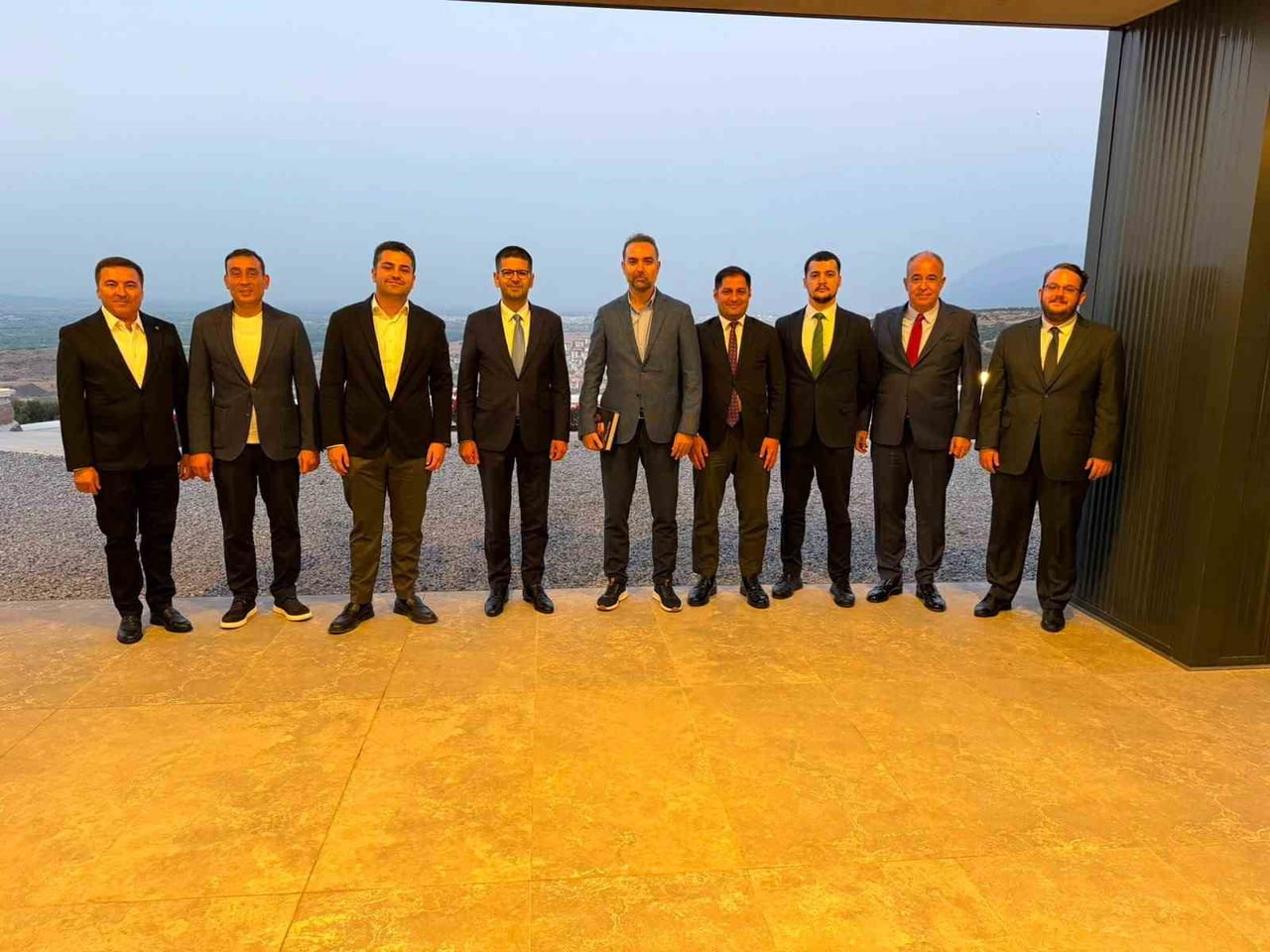 CUMHURBAŞKANLIĞI YATIRIM VE FİNANS OFİSİ BAŞKANI AHMET BURAK DAĞLIOĞLU, MURADİYE OSB'NİN BÜYÜME...