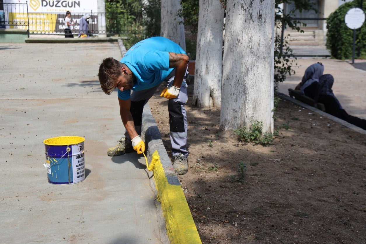 DARICA BELEDİYESİ, VATANDAŞLARIN ORTAK KULLANIM ALANLARINI DAHA KULLANIŞLI VE GÜVENLİ HALE...
