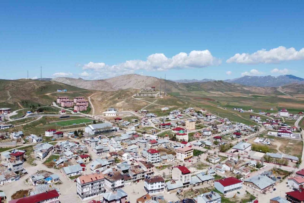 DEMİRÖZÜ