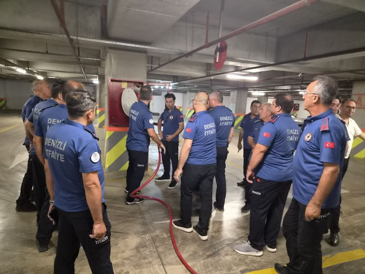 DENİZLİ BÜYÜKŞEHİR BELEDİYESİ İTFAİYE DAİRESİ BAŞKANLIĞI, KENT GENELİNDEKİ ALIŞVERİŞ MERKEZLERİNDE...