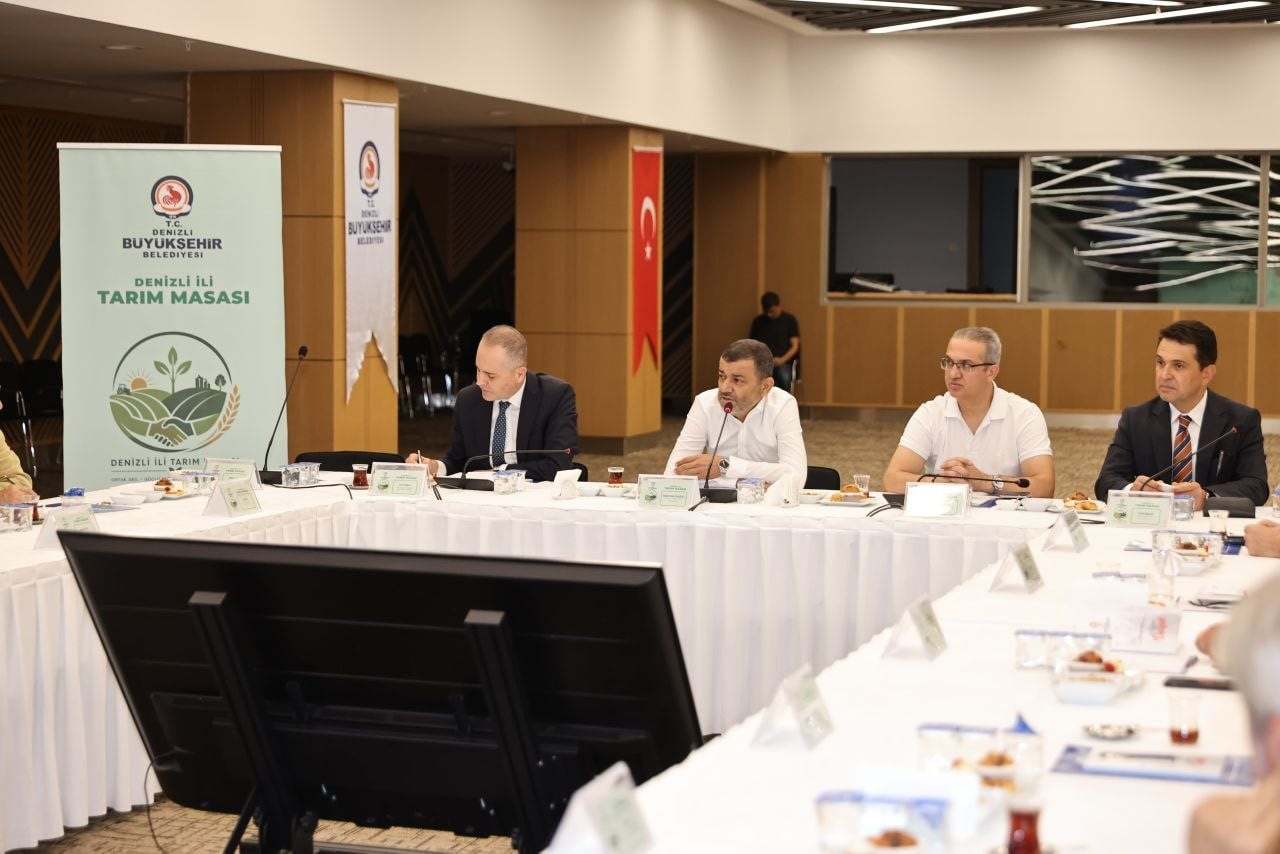 DENİZLİ BÜYÜKŞEHİR BELEDİYESİ ÖNCÜLÜĞÜNDE, KENT TARIMINI GELECEĞE TAŞIMAK, ÜRETİCİNİN SORUNLARINA...