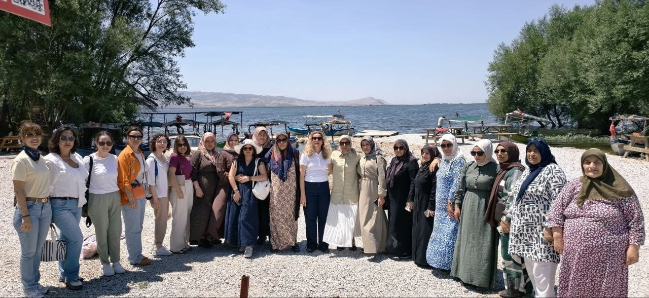 DENİZLİ BÜYÜKŞEHİR BELEDİYESİ PAMUKKALE HALK EĞİTİM MERKEZİ İŞBİRLİĞİ İLE DÜZENLENEN OKUMA-YAZMA...