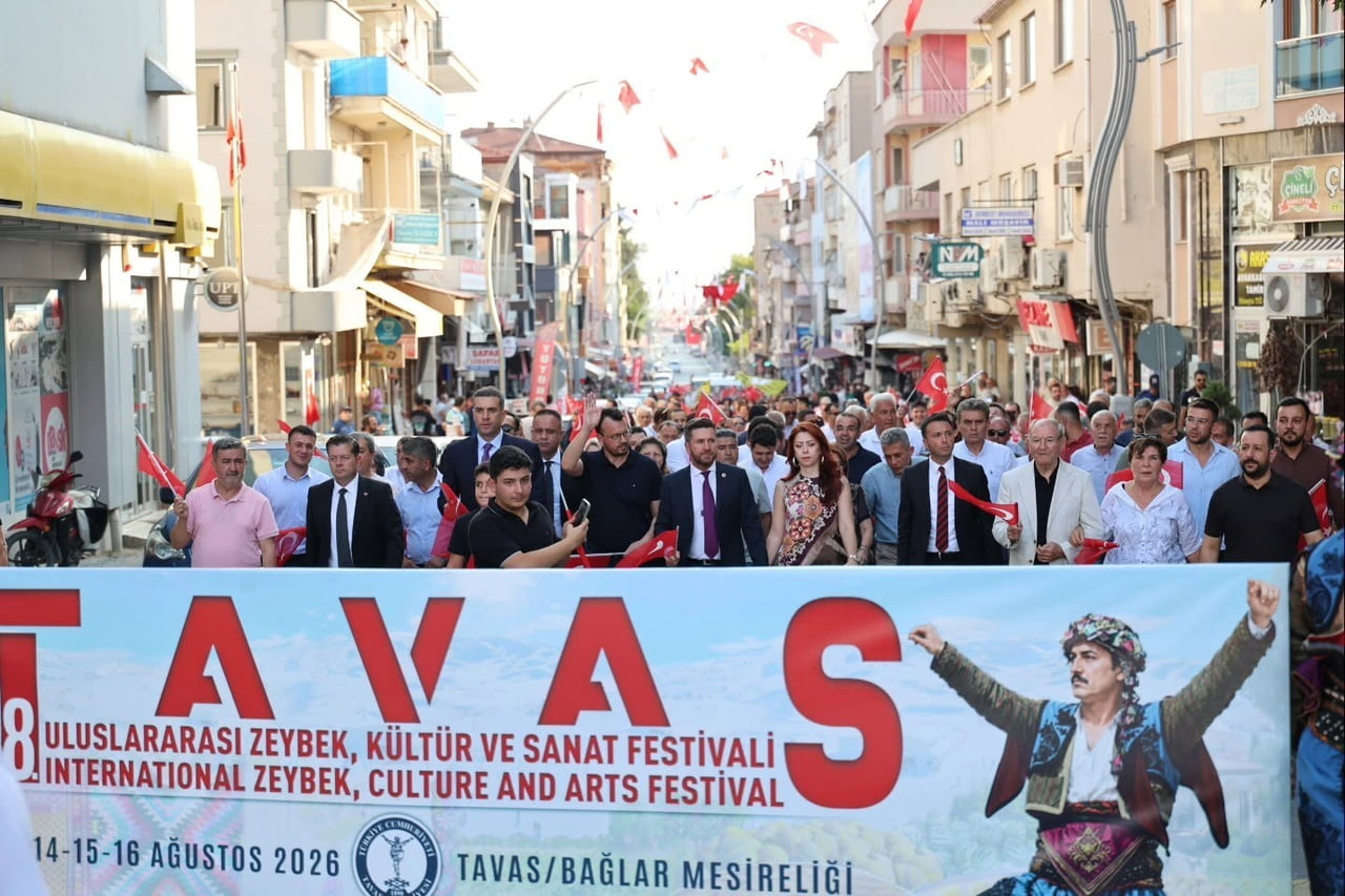 DENİZLİ’NİN TAVAS İLÇESİNDE BU YIL 8’İNCİSİ DÜZENLENEN TAVAS ZEYBEK, KÜLTÜR VE SANAT FESTİVALİ...