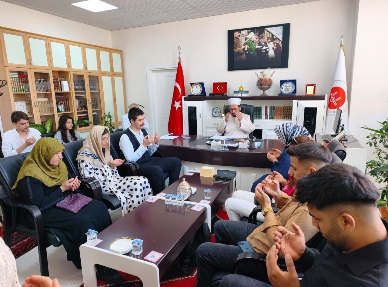 DİYANET İŞLERİ BAŞKANLIĞI İLE TÜRKİYE DİYANET VAKFI (TDV) İŞ BİRLİĞİNDE HAYATA GEÇİRİLEN "İKİ...