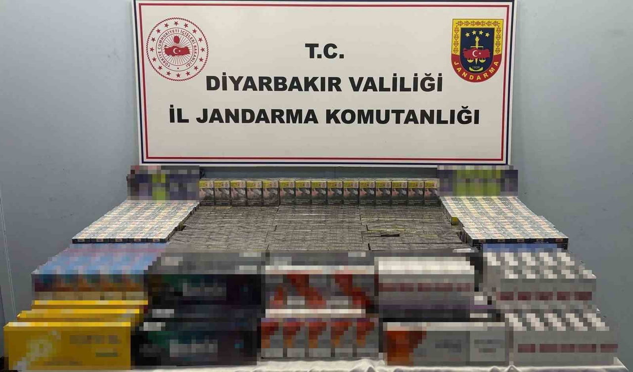 DİYARBAKIR'DA ÇOK SAYIDA GÜMRÜK KAÇAĞI MALZEME ELE GEÇİRİLDİ