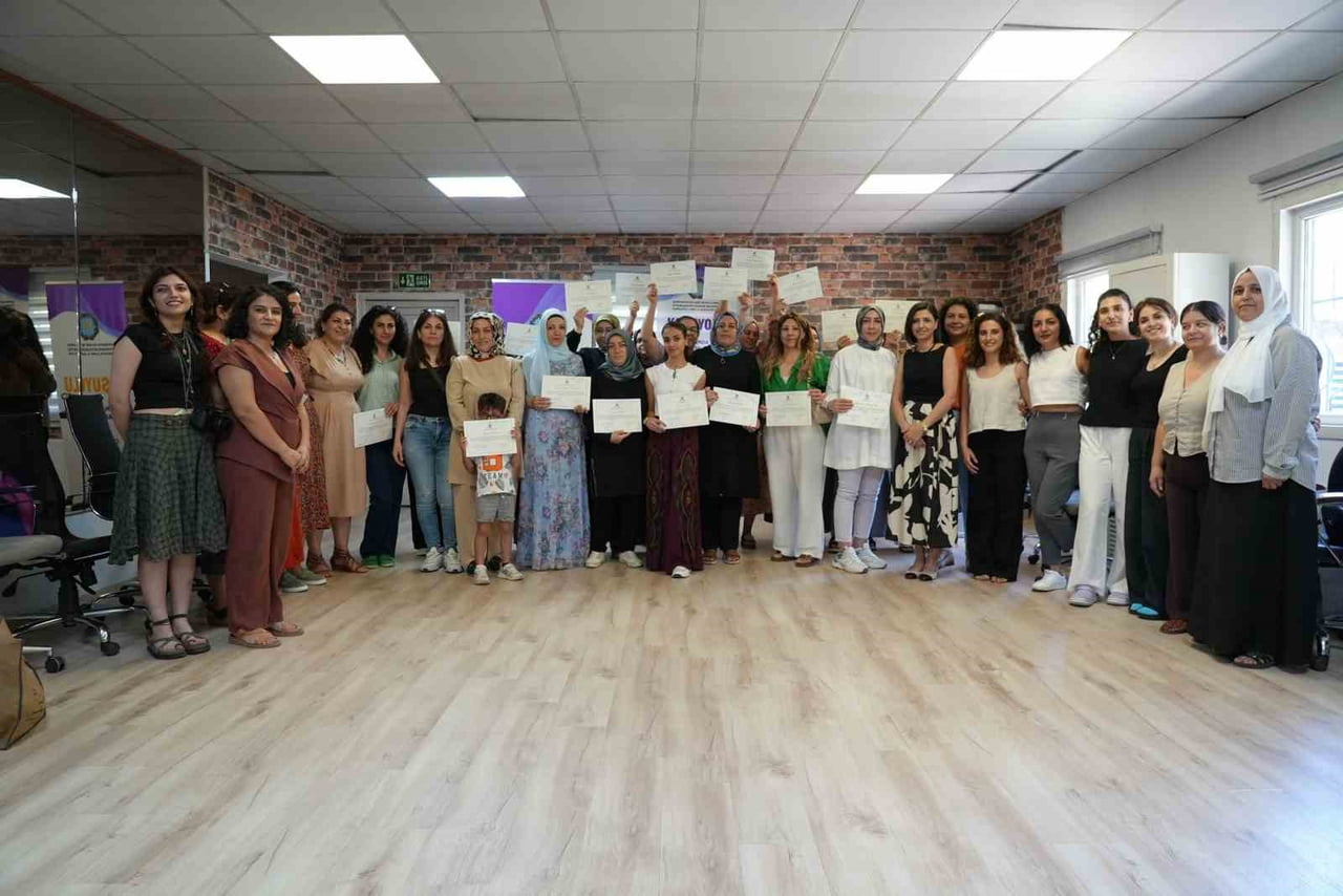 DİYARBAKIR BÜYÜKŞEHİR BELEDİYESİNİN DÜZENLEDİĞİ EPOKSİ ATÖLYESİ İLE KLİMA-KOMBİ BAKIMI KURSLARINI...