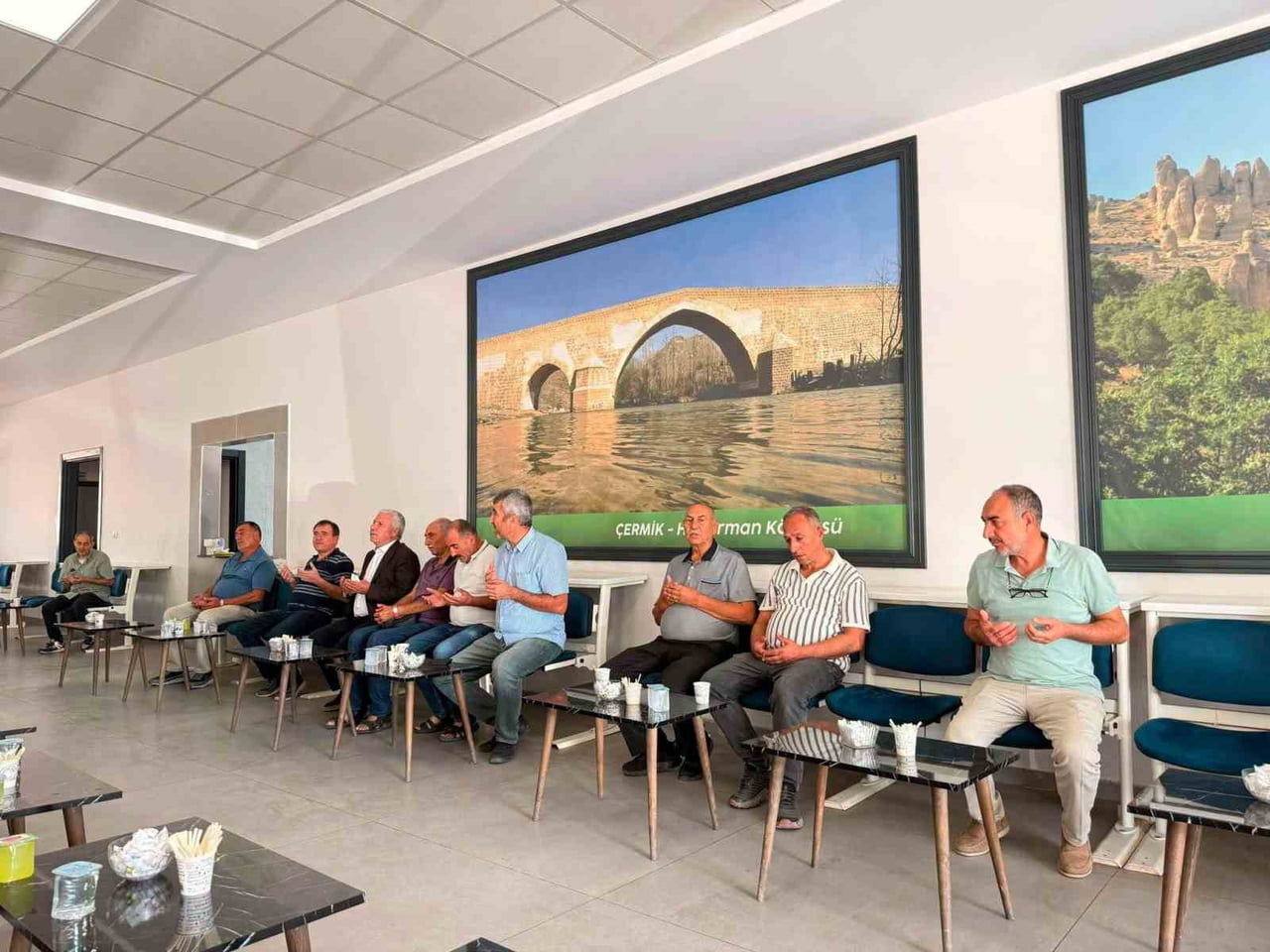 DİYARBAKIR’IN ÇERMİK İLÇE BELEDİYE BAŞKANI ŞEHMUS KARAMEHMETOĞLU TAZİYE ZİYARETLERİNDE...