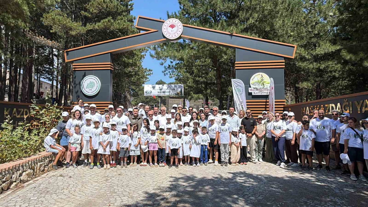 DOĞA KORUMA VE MİLLİ PARKLAR GENEL MÜDÜRLÜĞÜ TARAFINDAN 81 İLDE EŞ ZAMANLI OLARAK HAYATA GEÇİRİLEN...