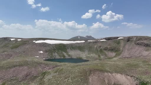Doğa tutkunlarının yeni gözdesi: Erzurum'un saklı güzelliği ‘Mescit Dağı' keşfedilmeyi...