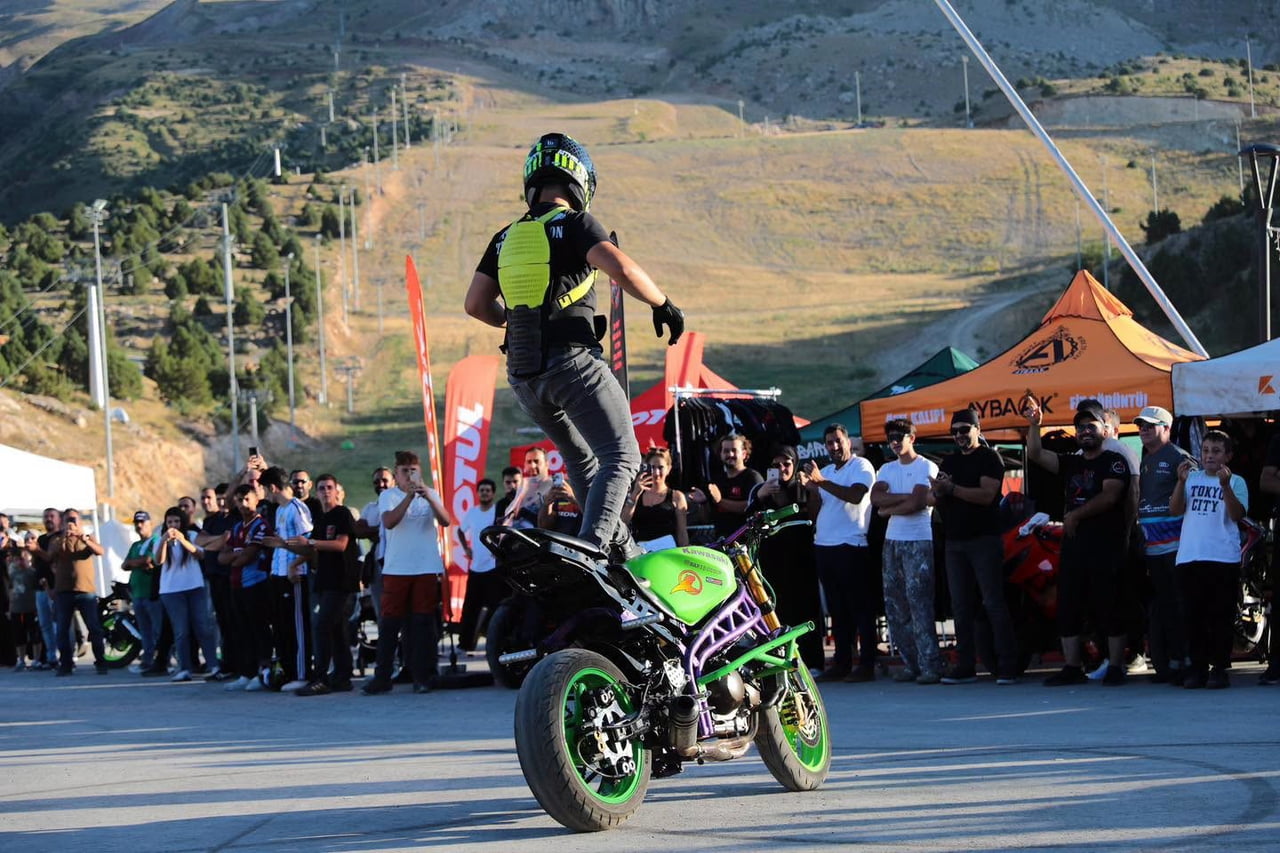 DOĞANIN VE ADRENALİNİN KALBİ ERGAN DAĞI’NDA ATIYOR: ERGAN MOTOFEST 2026 BAŞLADI