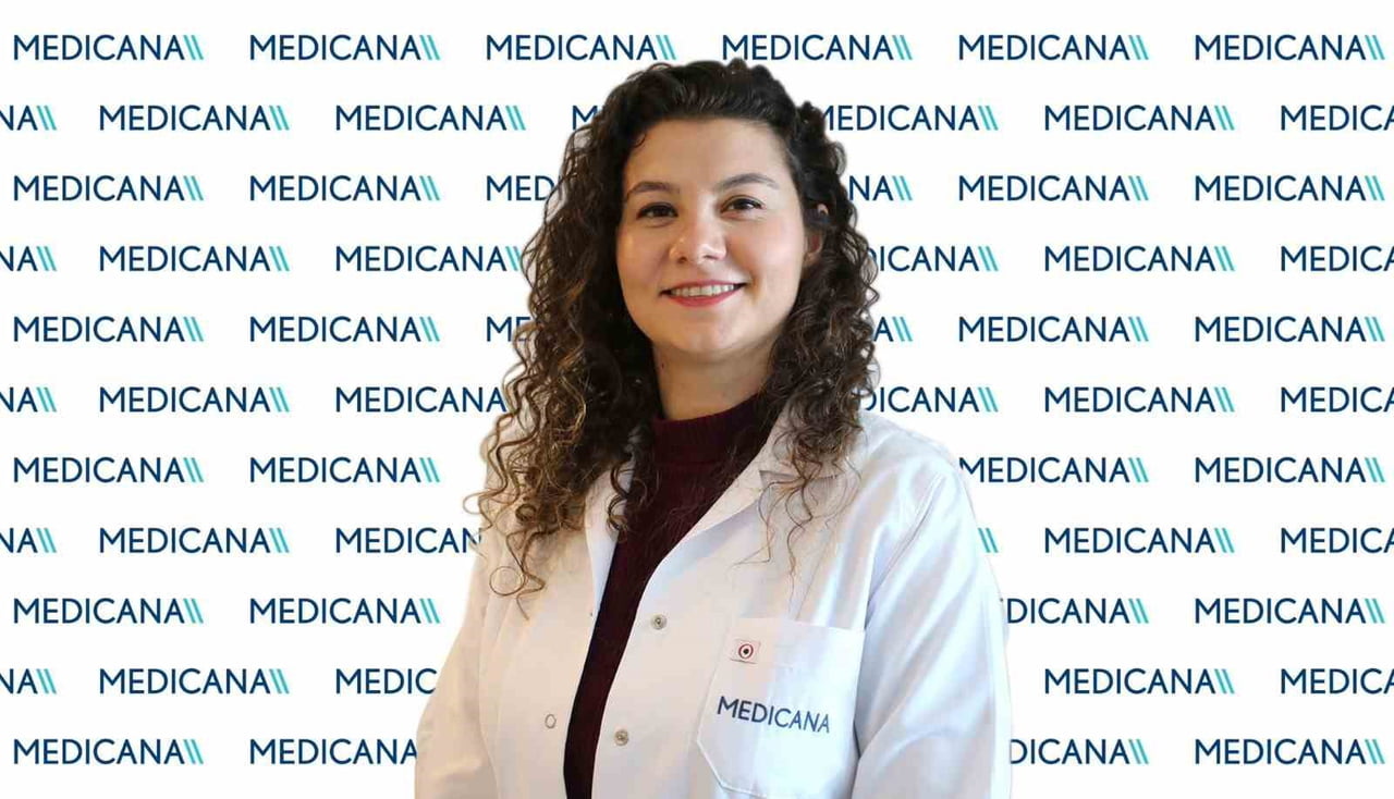 DR BÜŞRA YESİL