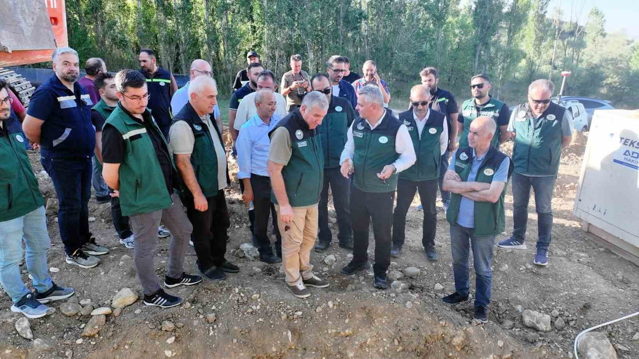 DSİ HEYETİ TURNAÇAYIRI BARAJI SULAMA PROJESİ'Nİ SAHADA İNCELEDİ