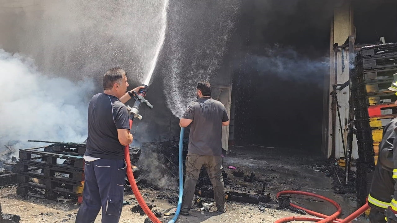 DUHOK'TAKİ DEPO YANGINI