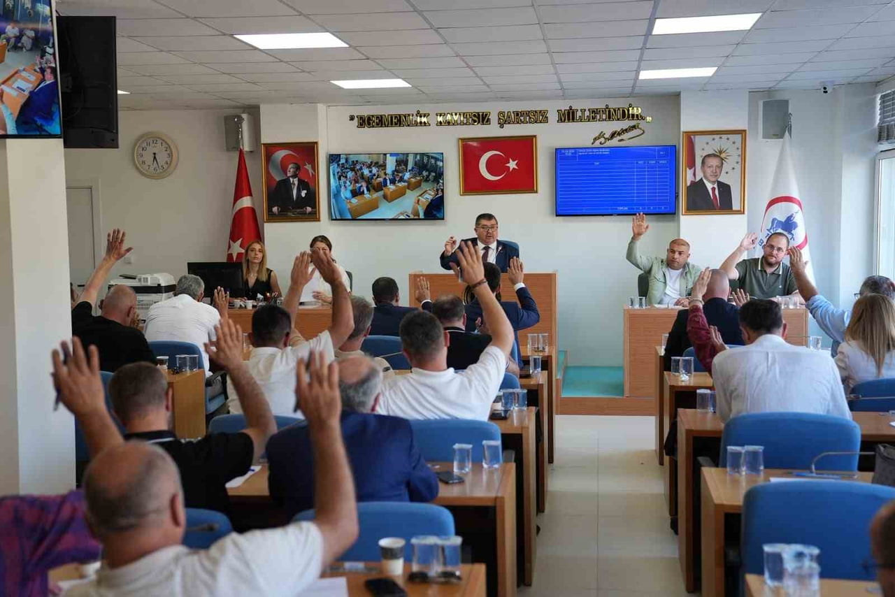 DÜZCE BELEDİYESİ AĞUSTOS AYI MECLİS TOPLANTILARININ BİRİNCİ OTURUMU 31 GÜNDEM MADDESİNİN...