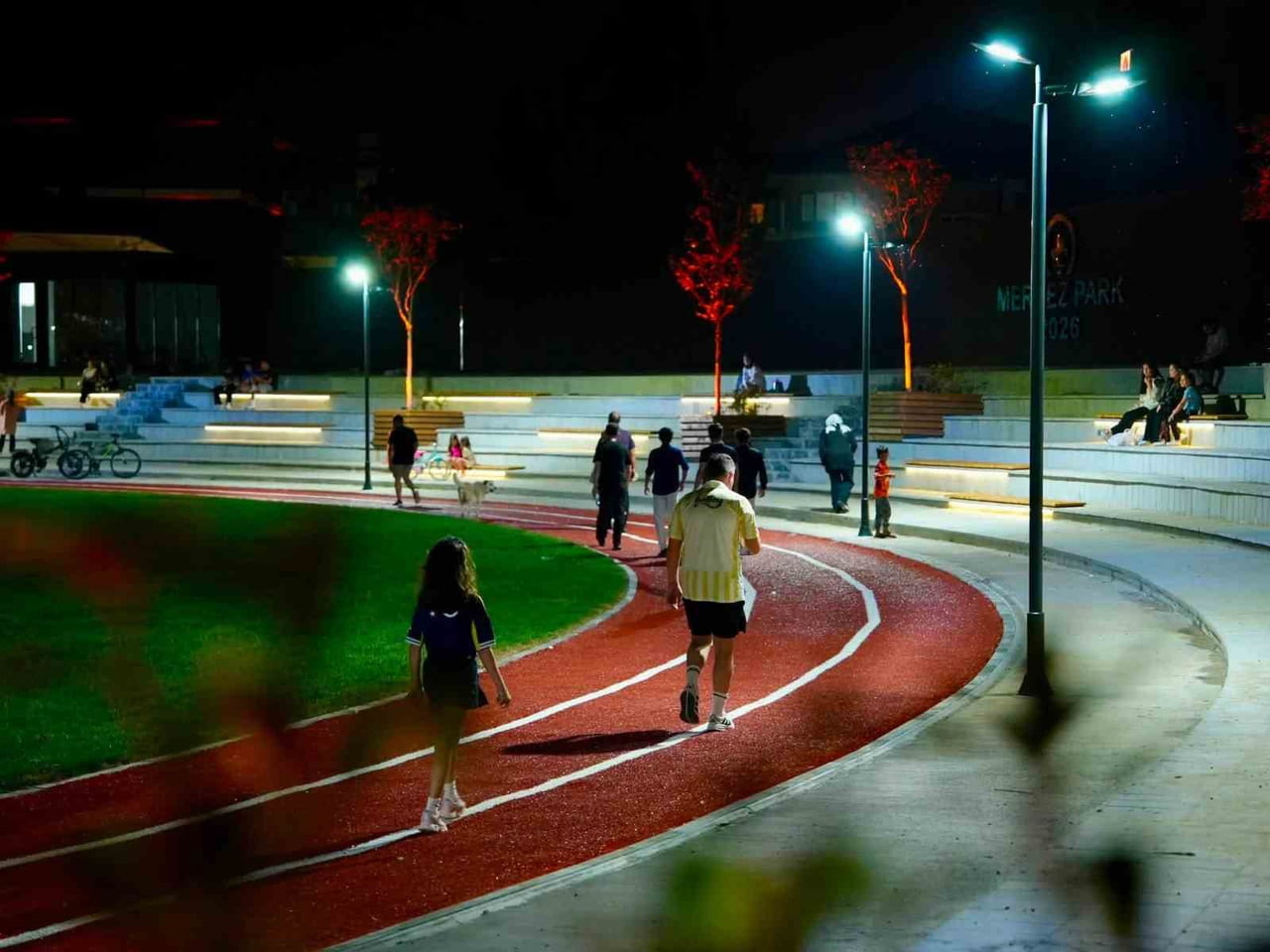 DÜZCE BELEDİYESİ, SPORTİF FAALİYETLERİN YAYGINLAŞMASI İÇİN ÇEŞİTLİ ETKİNLİKLER DÜZENLEMEYE DEVAM...