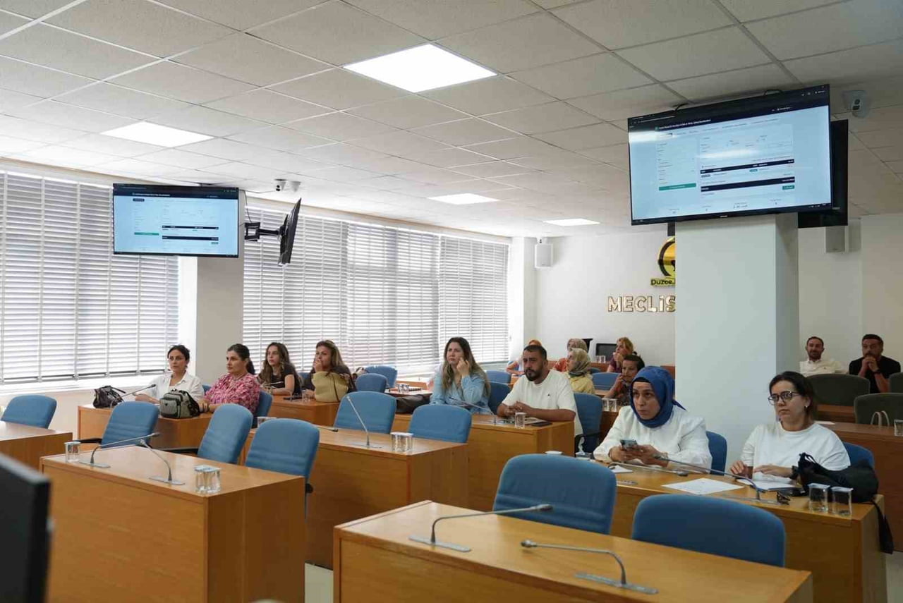 DÜZCE BELEDİYESİ TARAFINDAN PERSONELLERE YÖNELİK HİZMET İÇİ EĞİTİMLER DEVAM EDİYOR. İNSAN...