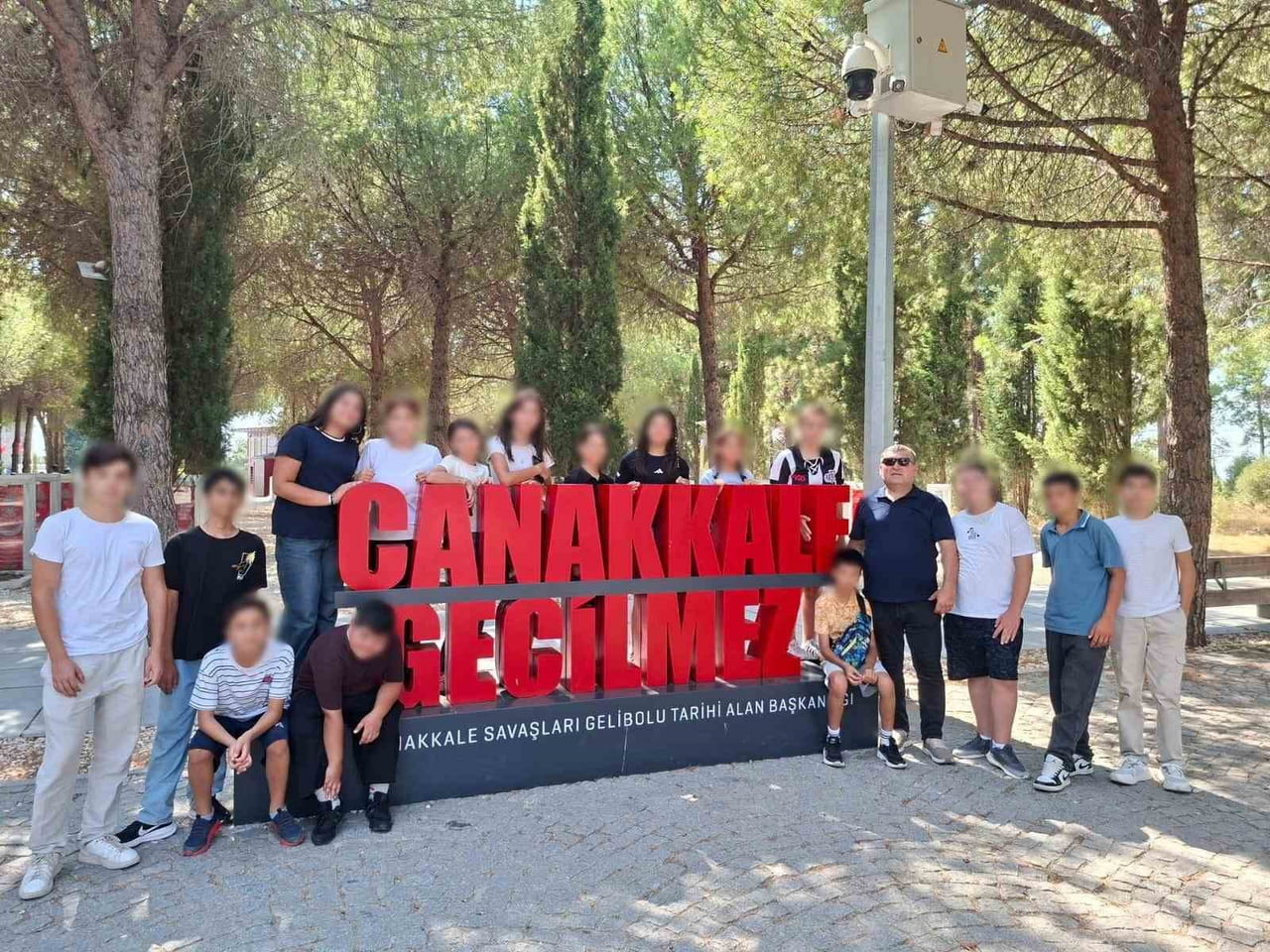 DÜZCE VALİLİĞİ HİMAYESİNDE YÜRÜTÜLEN “AZİZ MİLLETİMİZİN EMANETLERİ ECDADIN İZİNDE, DÜŞÜNCENİN...