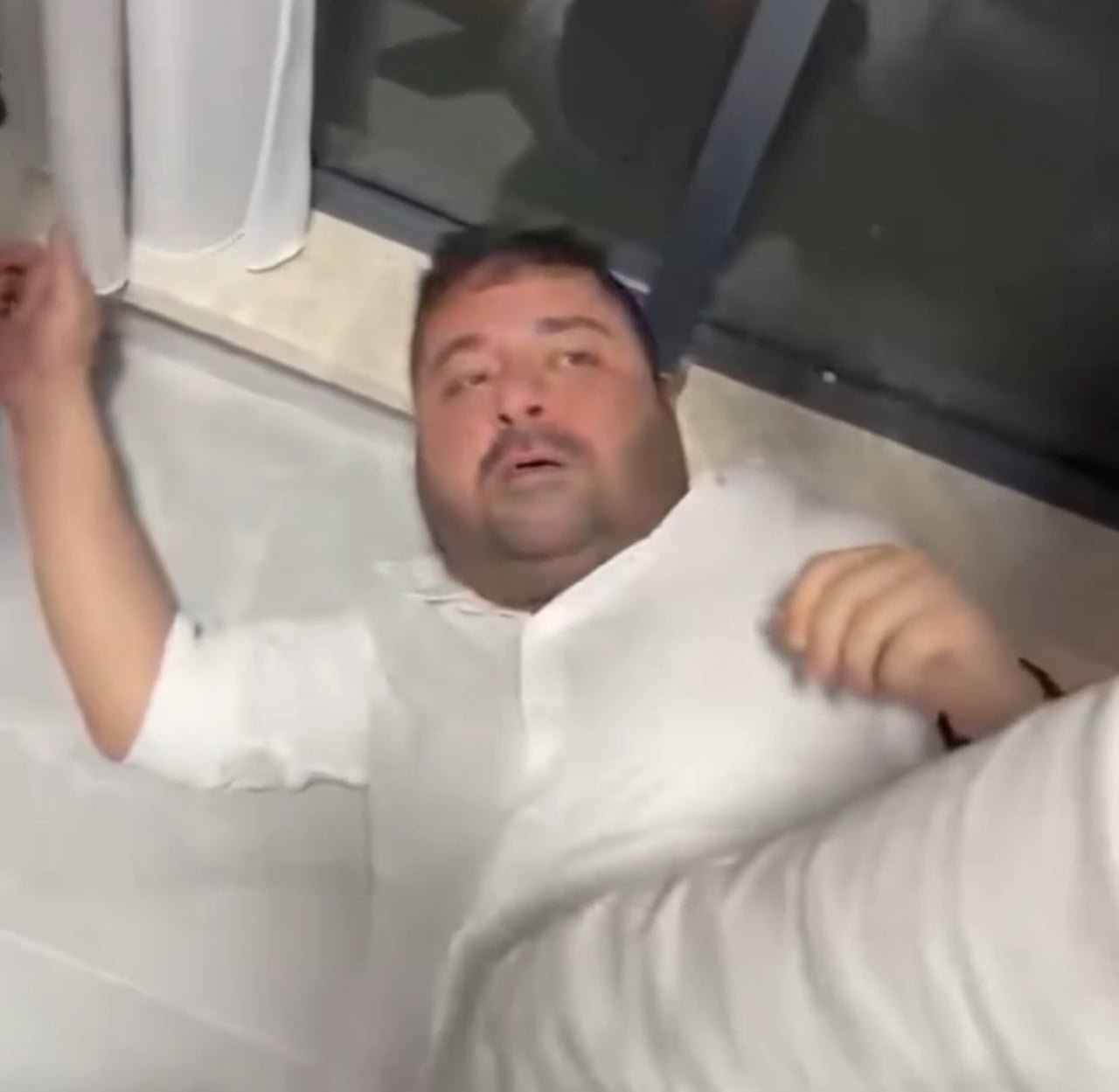 EDİRNE’DE CHP’Lİ MİLLETVEKİLİNİN DARBEDİLDİĞİ İDDİA EDİLEN KAVGADA 3 ŞÜPHELİ ADLİ KONTROLLE...