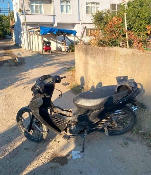 EDİRNE’NİN UZUNKÖPRÜ İLÇESİNDE MOTOSİKLETLİ YUNUS TİMLERİ TARAFINDAN YAPILAN DENETİMDE PLAKASIZ...