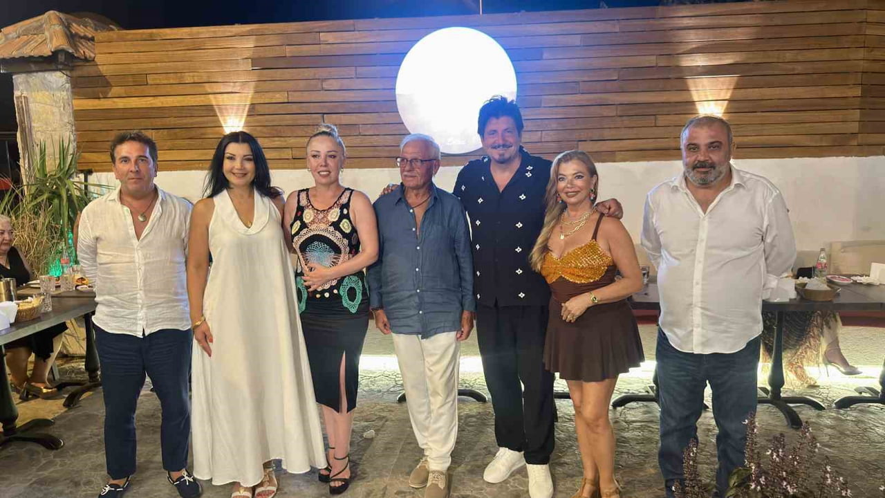 EKİN AKKAŞ’IN DOĞUM GÜNÜ PASTASI KARPUZ OLDU