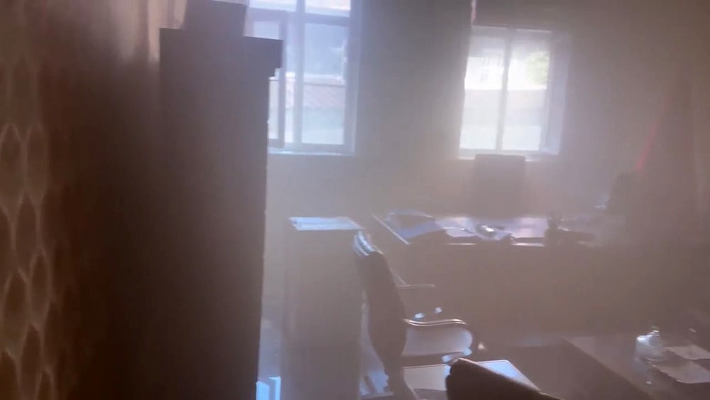 ELAZIĞ'IN KOVANCILAR İLÇESİNDE BULUNAN ÖĞRETMENEVİNDE BUZDOLABI KABLOSUNUN AŞIRI ISINMASI SONUCU...