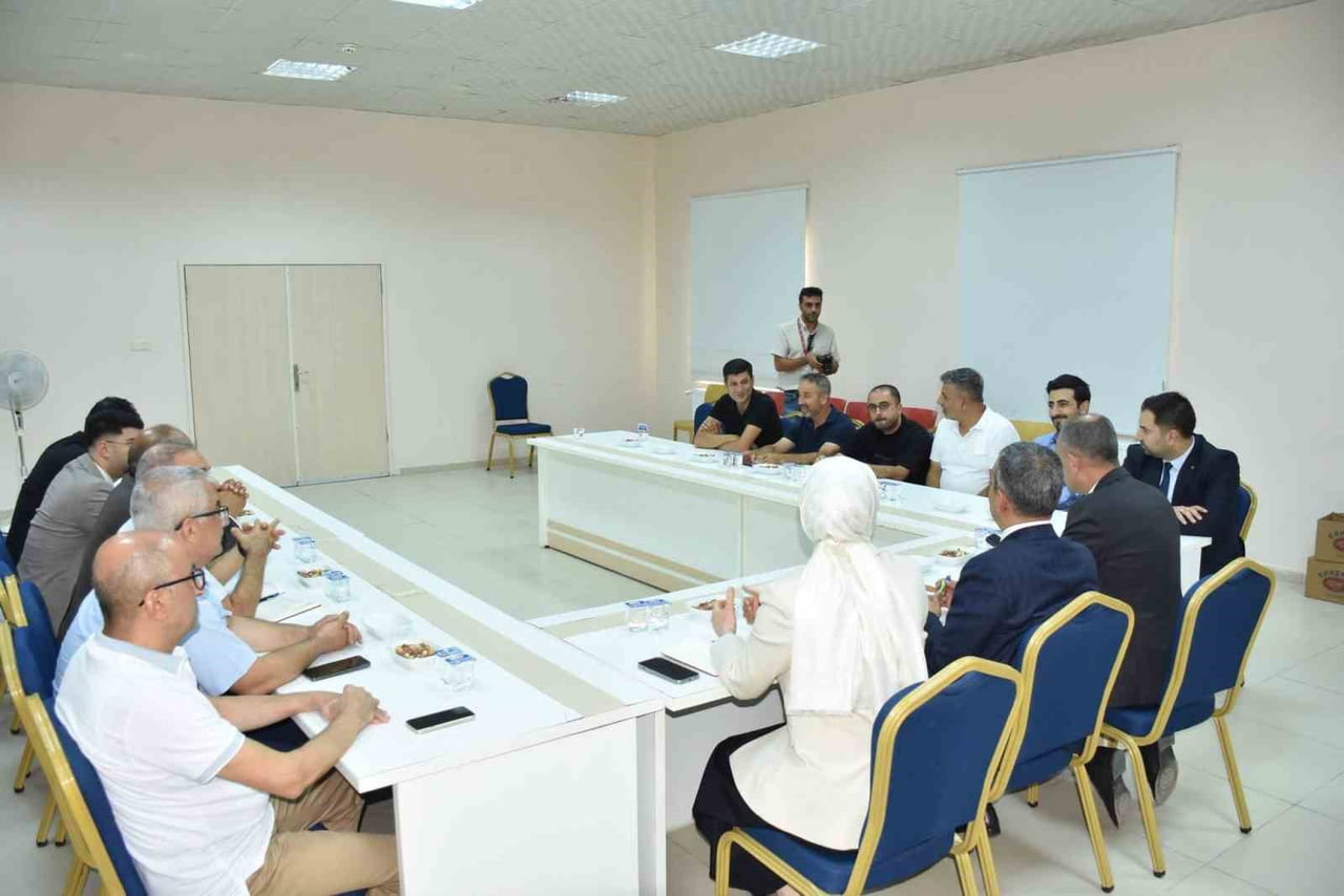 ELAZIĞ’DA SAĞLIK HİZMETLERİ DEĞERLENDİRİLDİ